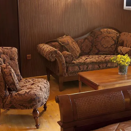 Refanidis Natural Luxury Hotel